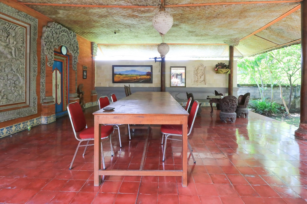 mertha jati hotel and bungalow