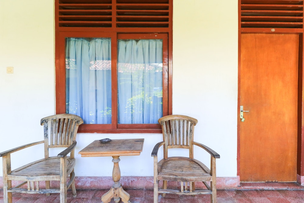 mertha jati hotel and bungalow