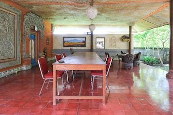 mertha jati hotel and bungalow