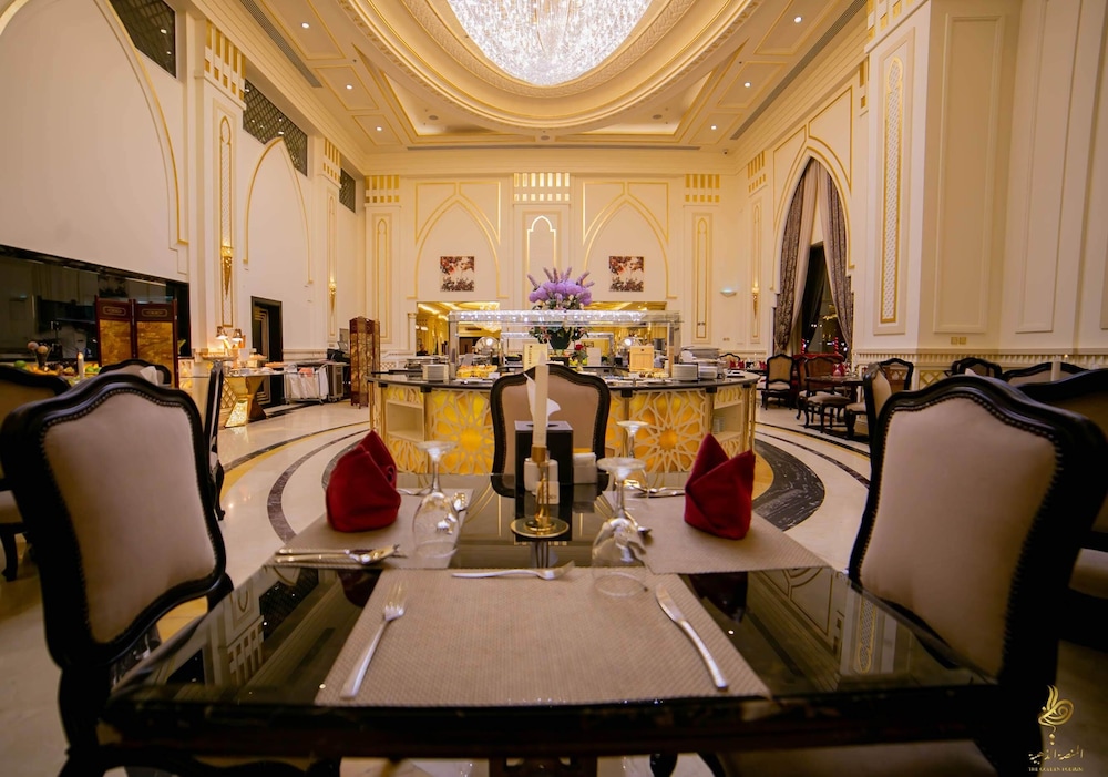 casablanca grand hotel