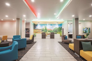 La Quinta Inn & Suites By Wyndham Tulsa Broken Arrow,Tulsa>>Broken Arrow,3 star