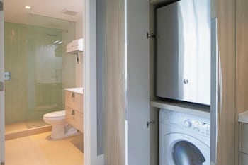 abae hotel by eskape collection