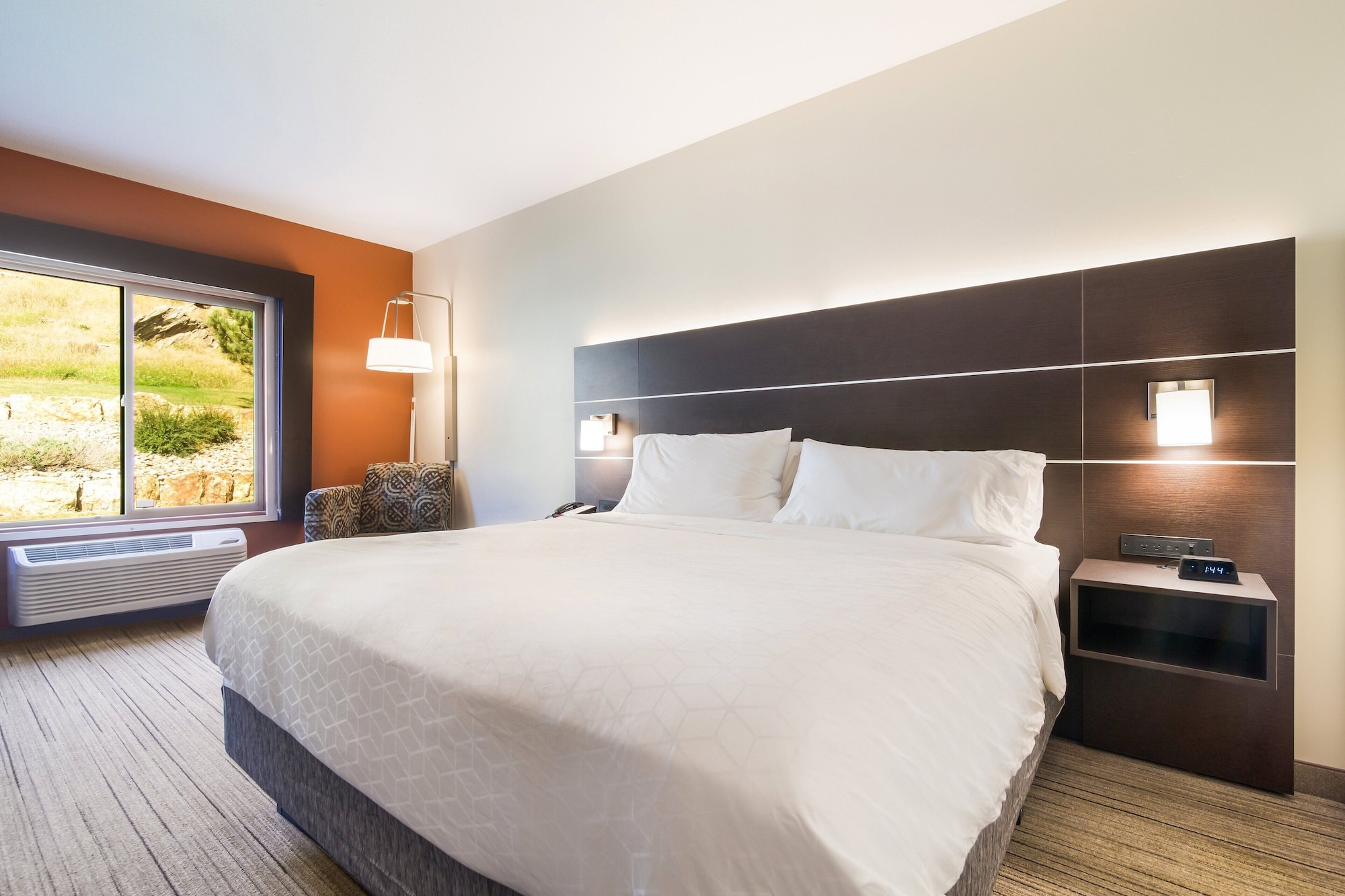 holiday inn express hotel and suites custer by ihg