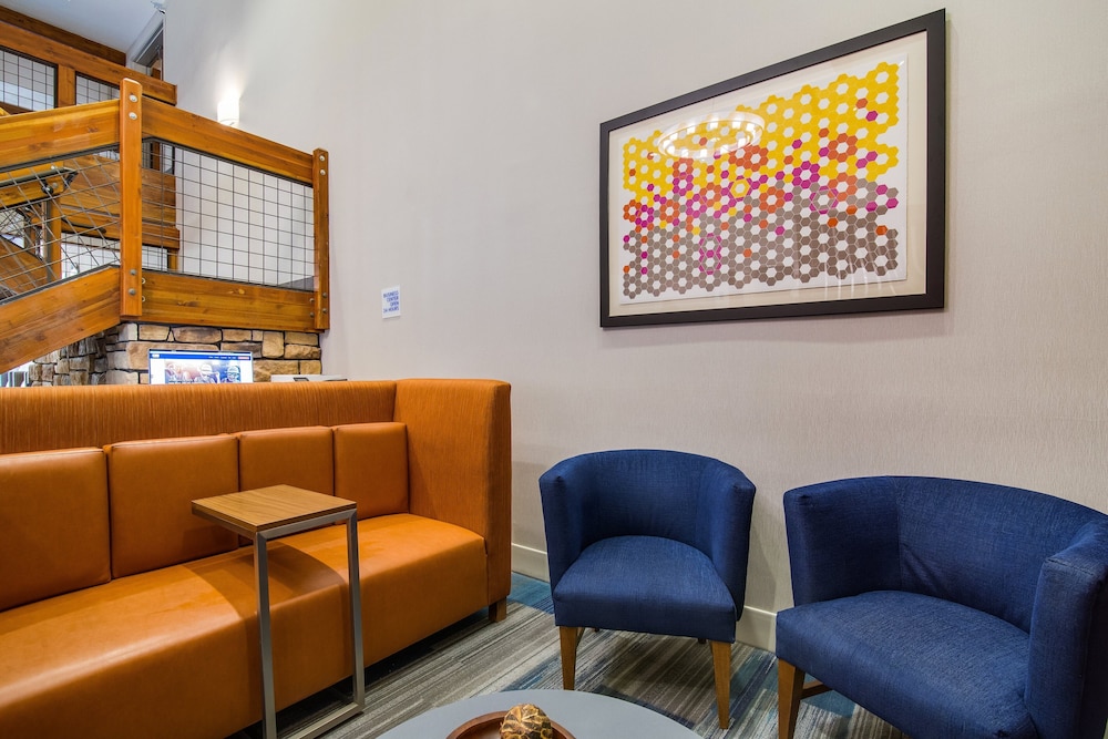 holiday inn express hotel and suites custer by ihg