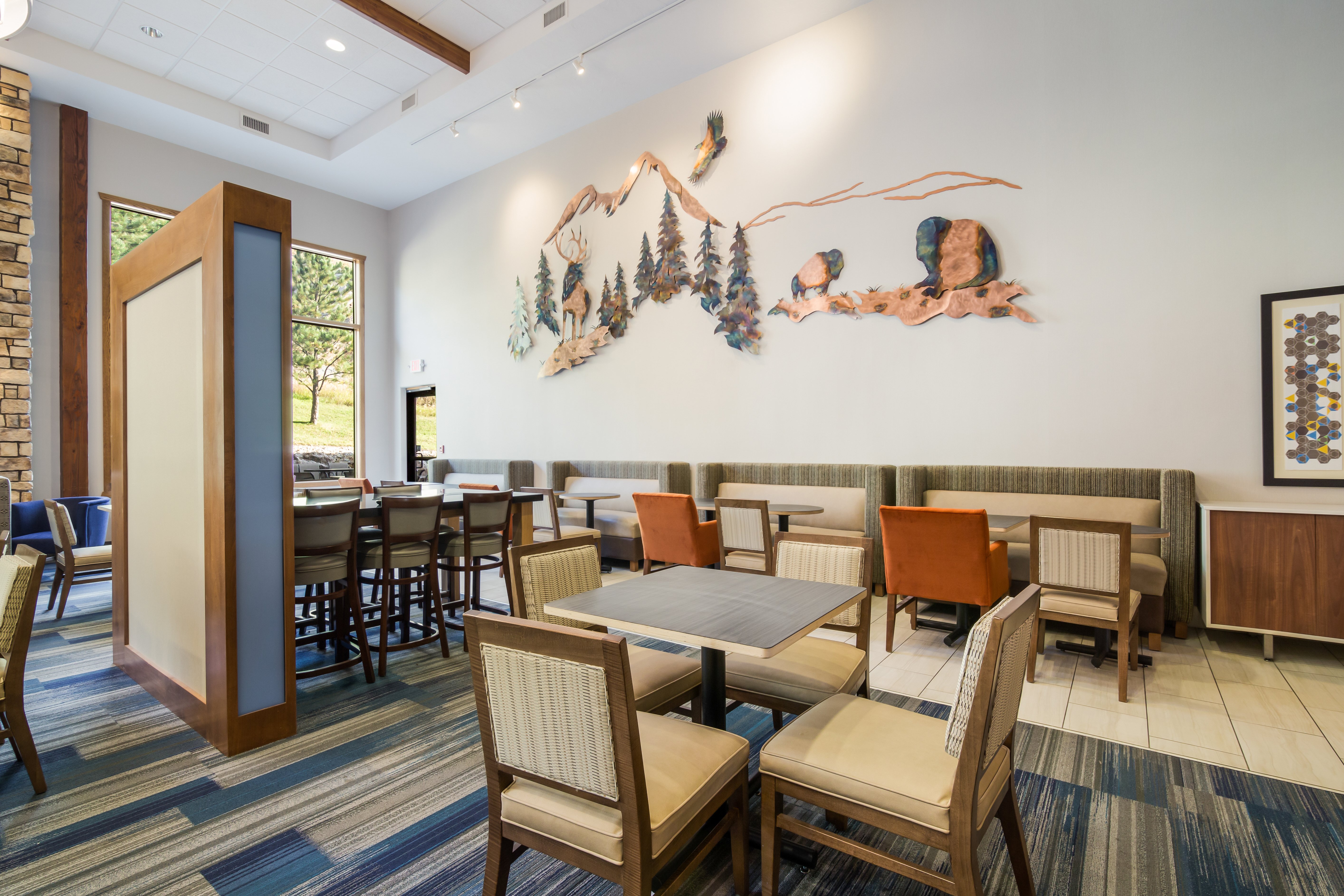 holiday inn express hotel and suites custer by ihg