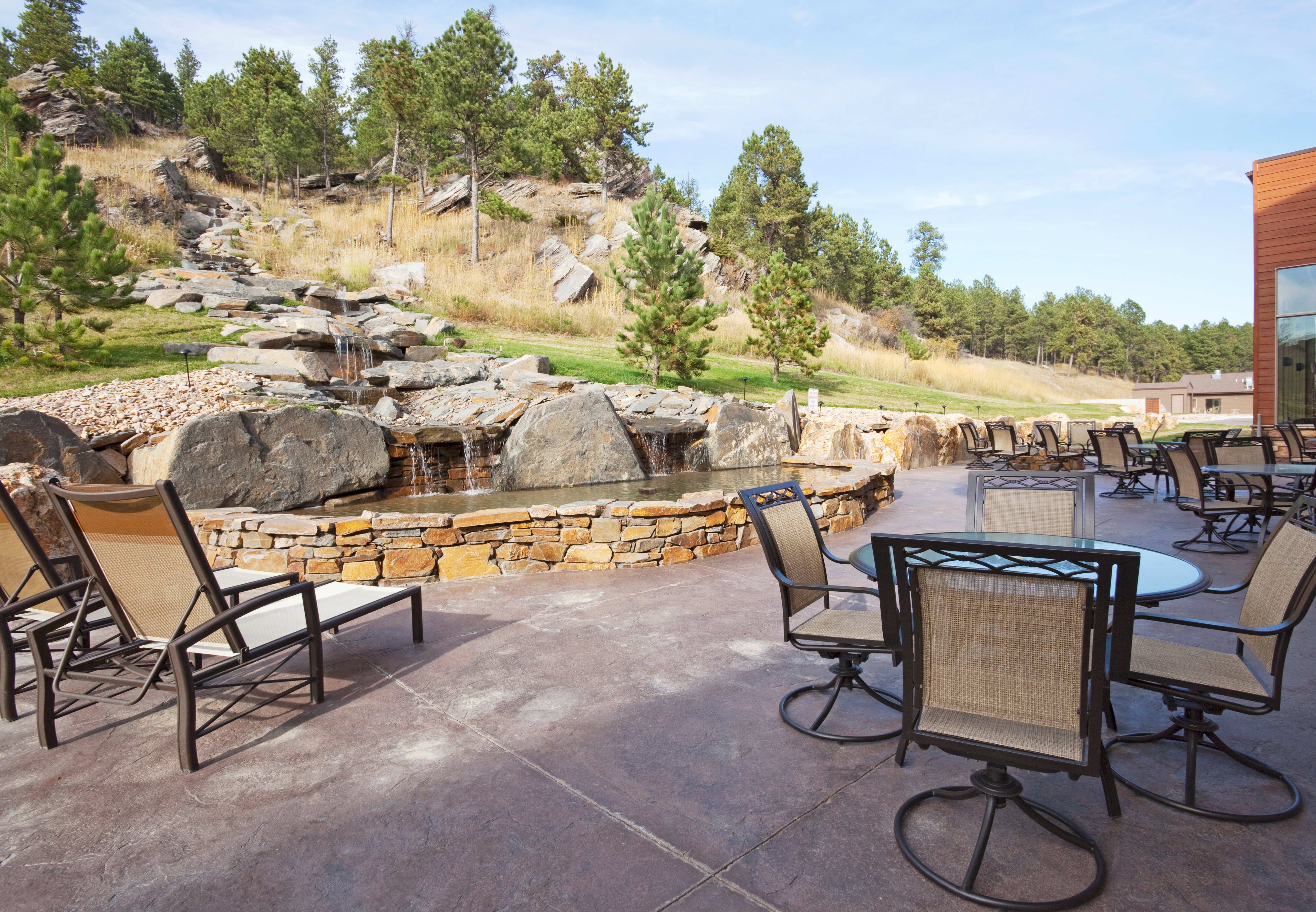 holiday inn express hotel and suites custer by ihg