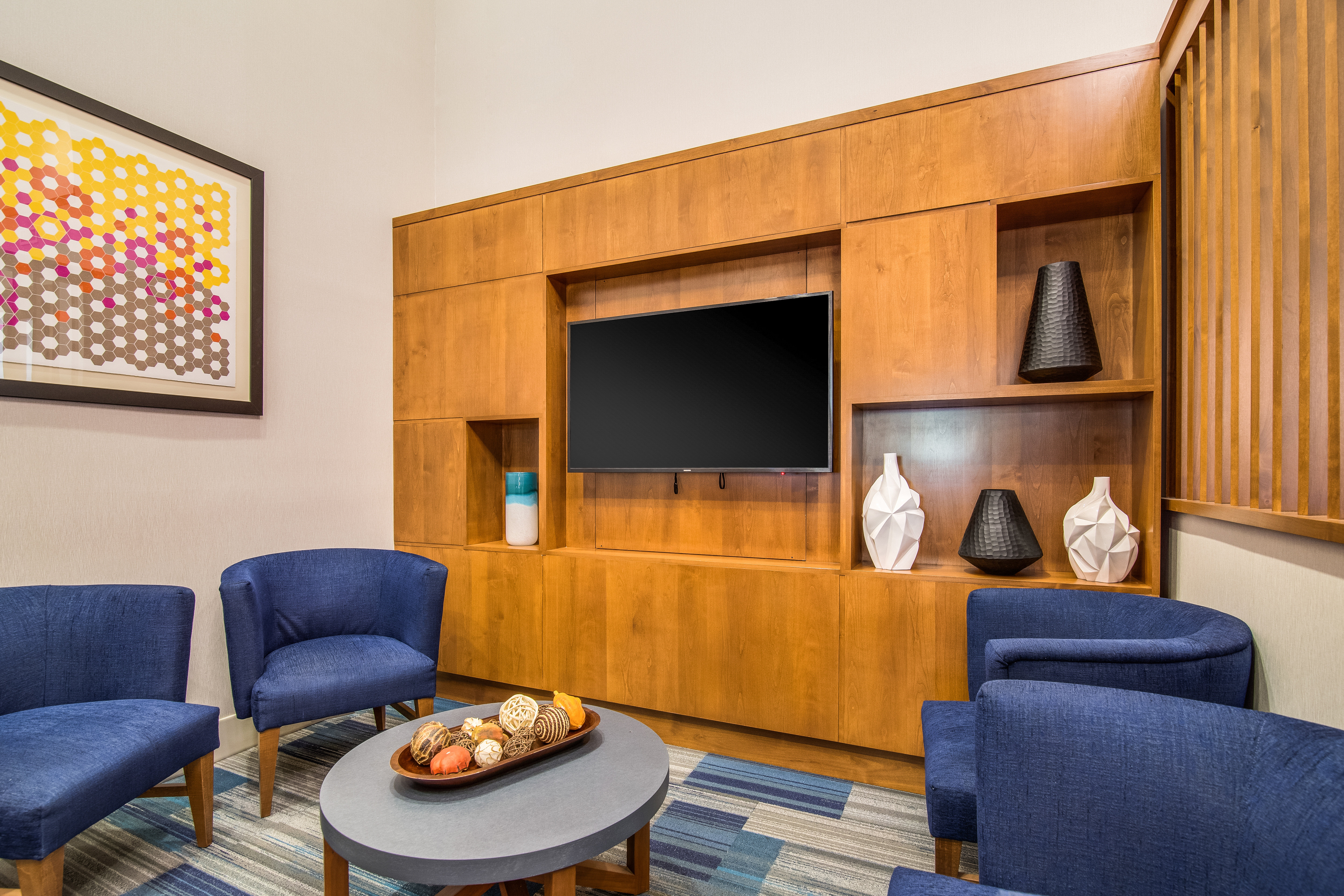 holiday inn express hotel and suites custer by ihg