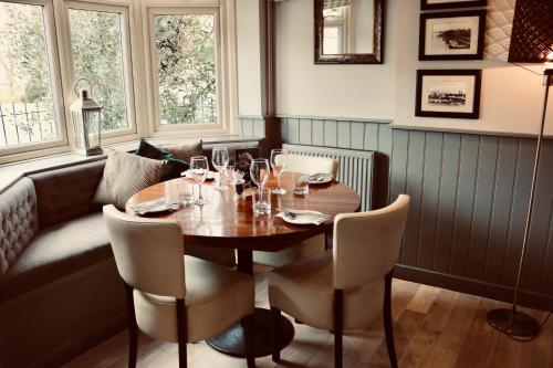 the oyster smack inn