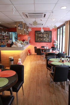 seaview holiday resort