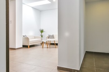 Laramond Barcelona Rooms,In Barcelona (Sant Andreu),4 star