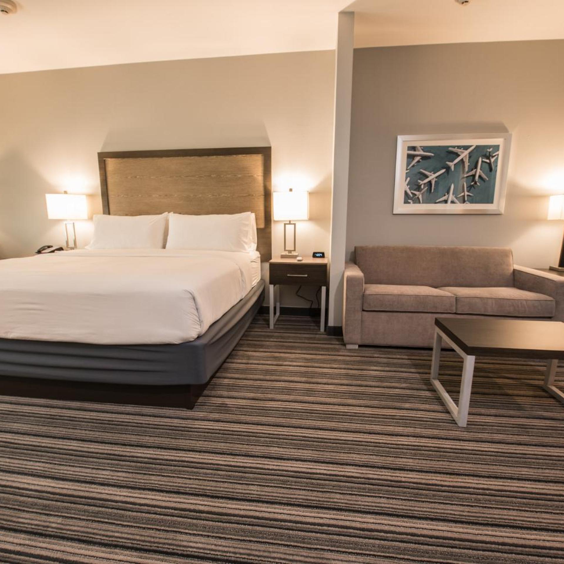 holiday inn exp and sts houston hobby airport area