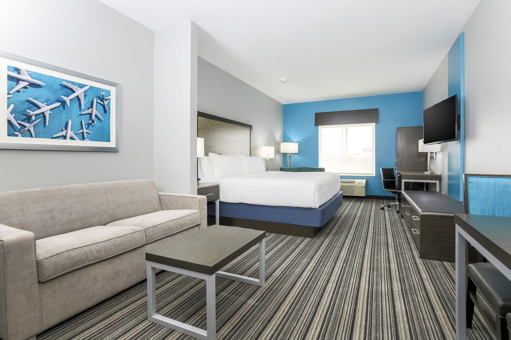 holiday inn exp and sts houston hobby airport area