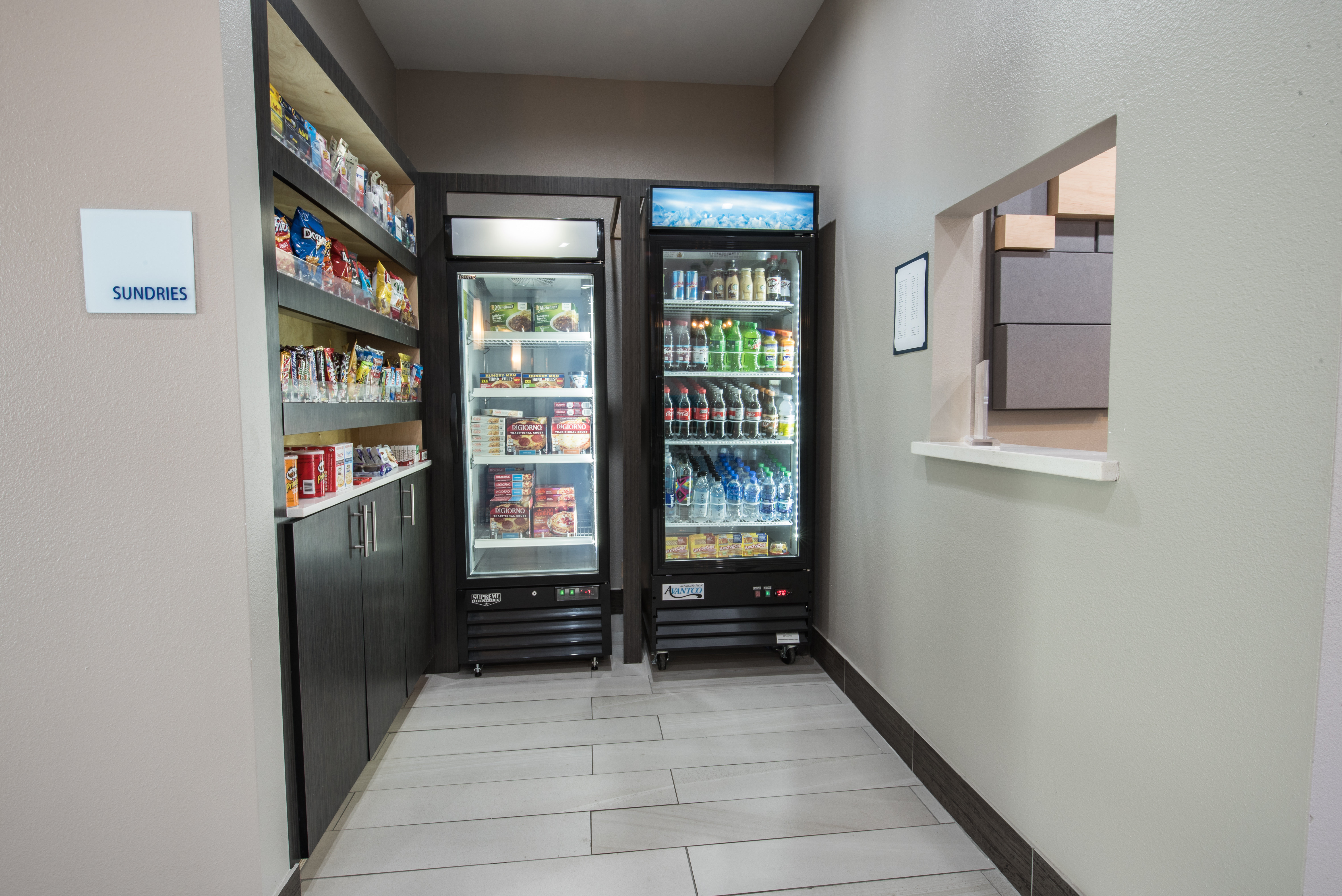 holiday inn exp and sts houston hobby airport area