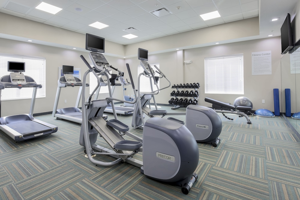 holiday inn exp and sts houston hobby airport area