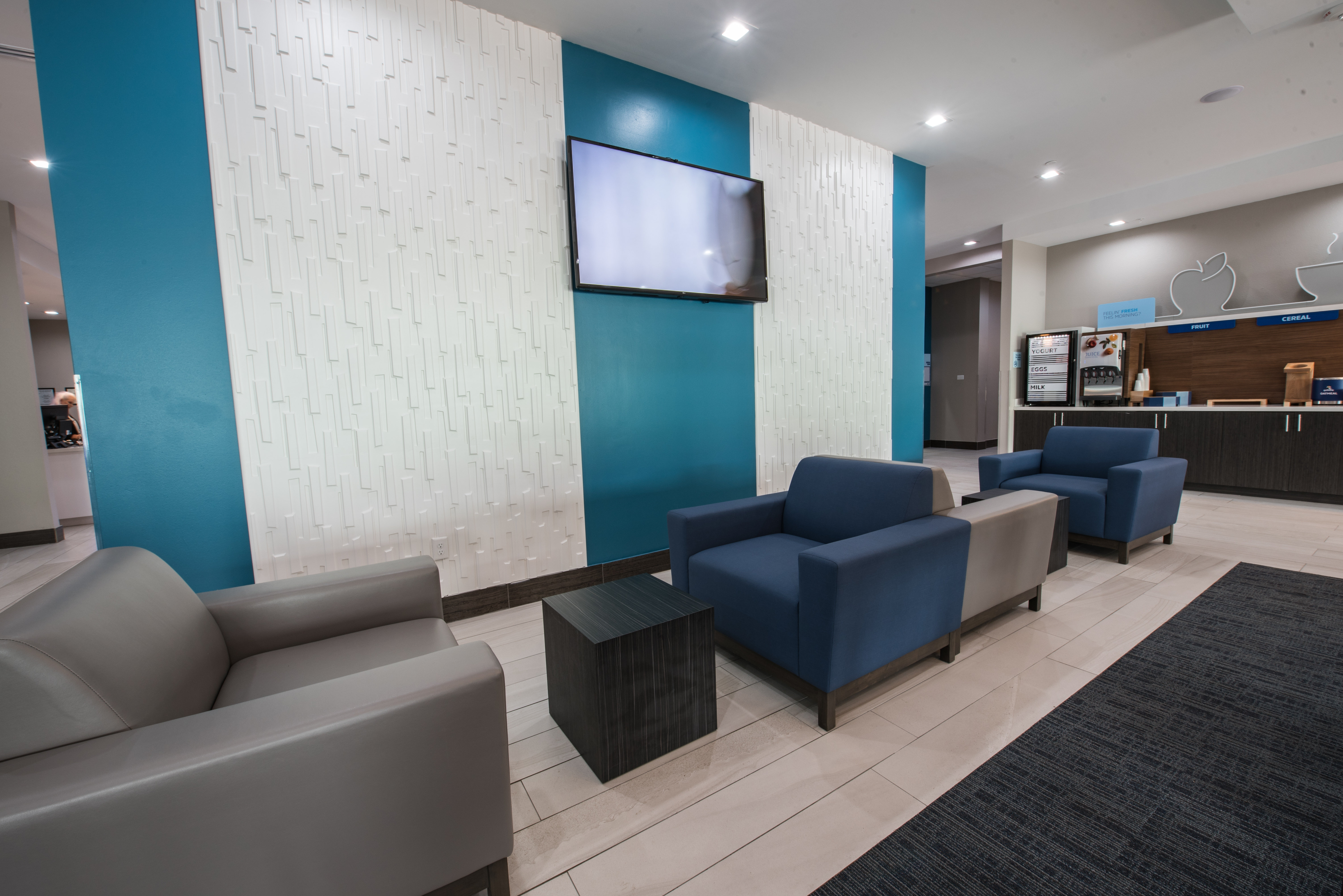 holiday inn exp and sts houston hobby airport area