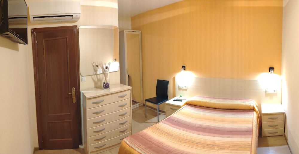 hostal hispa nico i