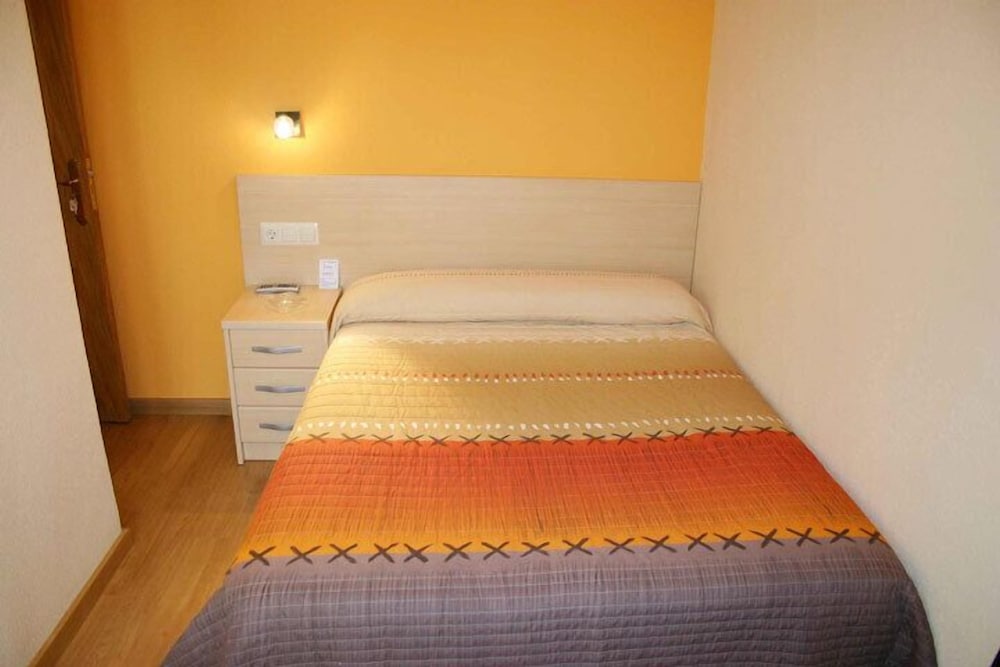 hostal hispa nico i
