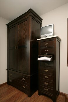 Hotel Rural Yeguada Albeitar,Navia>>Asturias,2 star