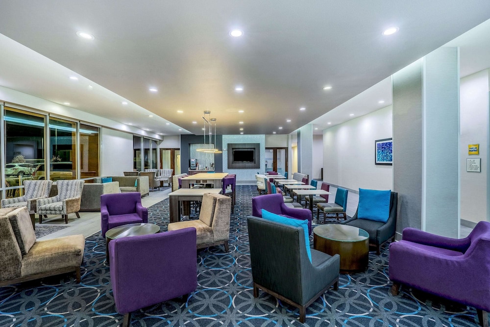 la quinta inn and suites by wyndham houston cypress