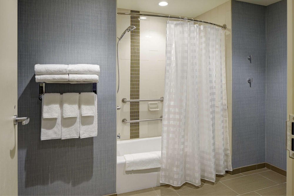 hyatt place madison verona
