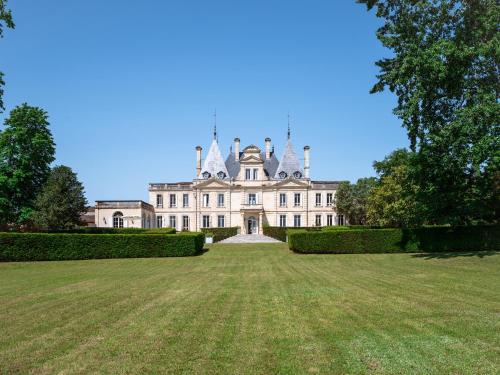 chateau de lussac