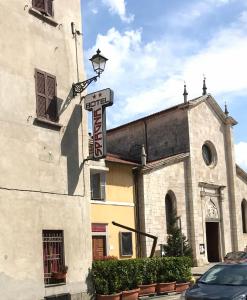 arona