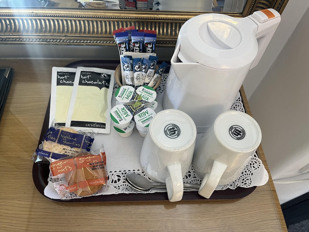 bryn derwen guest house