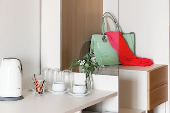 athos guest house pansion