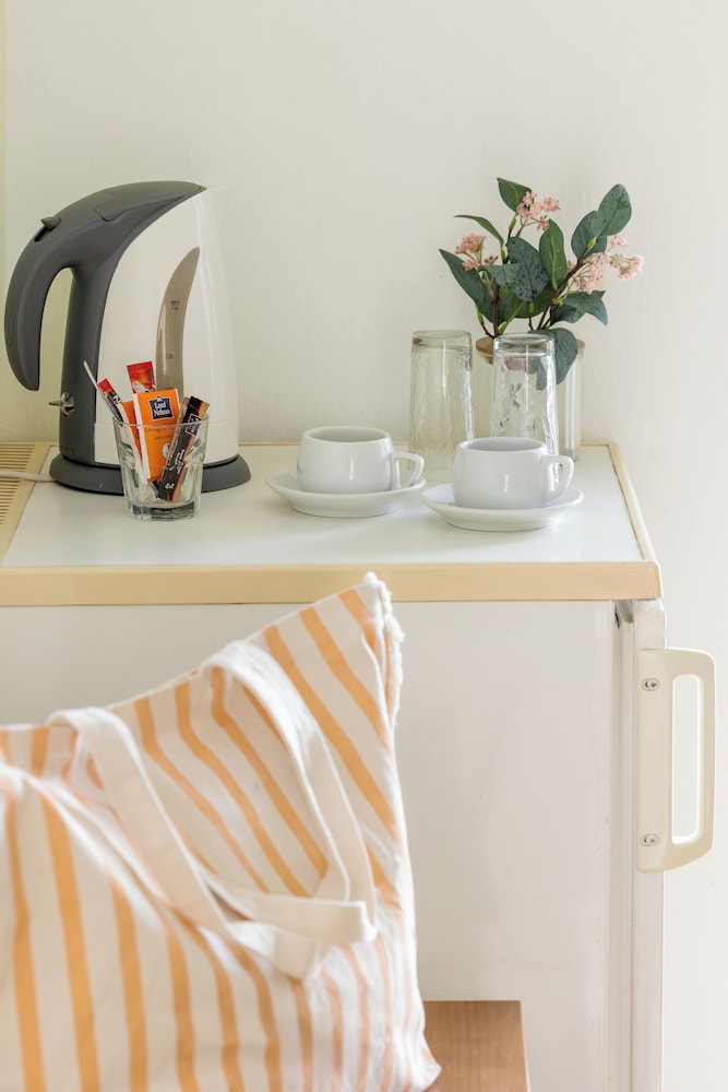 athos guest house pansion