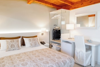 athos guest house pansion