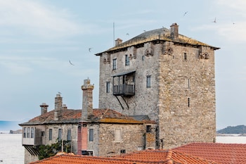 athos guest house pansion