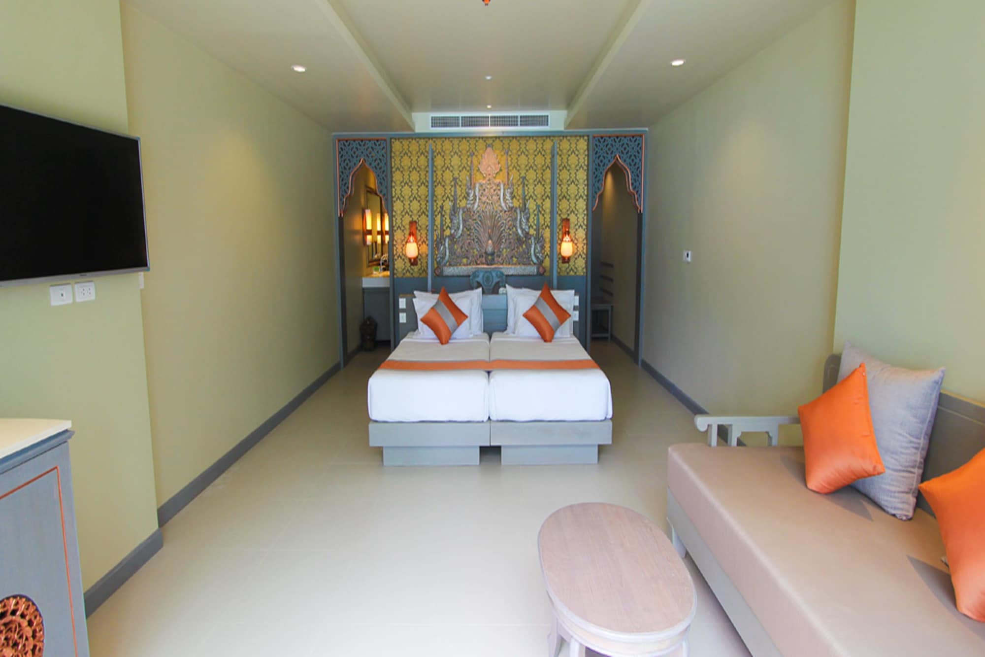 maikhao palm beach resort