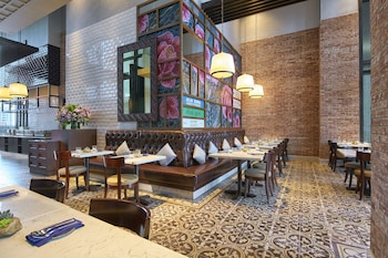 holiday inn singapore little india by ihg