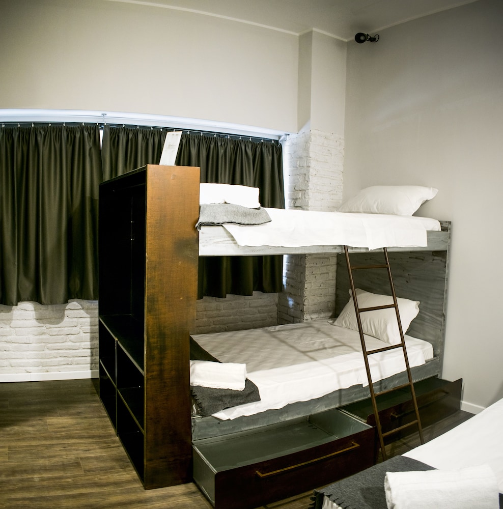hostel trastevere