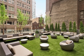 embassy suites by hilton new york manhattan times square