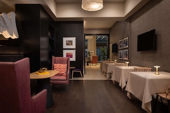 embassy suites by hilton new york manhattan times square