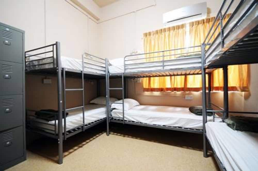 city backpackers singapore