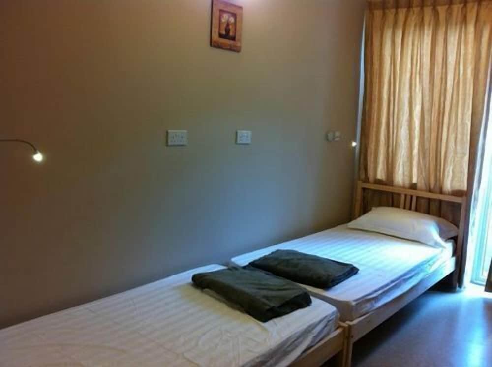 city backpackers singapore