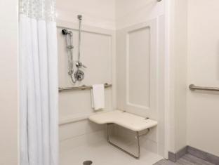 hampton inn and suites west lafayette