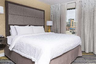 hampton inn and suites west lafayette