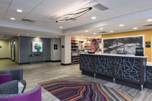 hampton inn and suites west lafayette