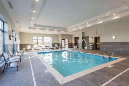hampton inn and suites west lafayette