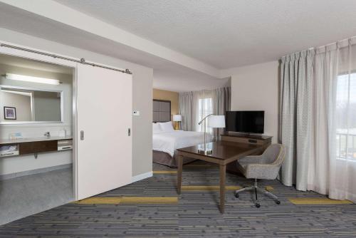 hampton inn and suites west lafayette