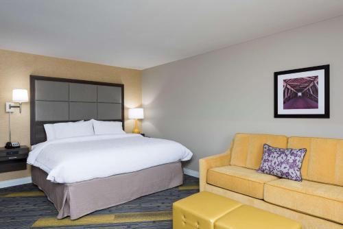 hampton inn and suites west lafayette