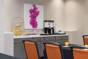 hampton inn and suites west lafayette