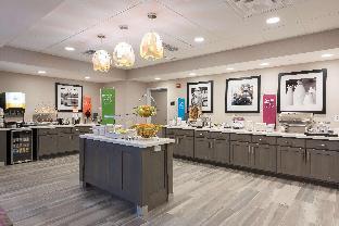 hampton inn and suites west lafayette