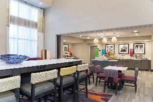 hampton inn and suites west lafayette