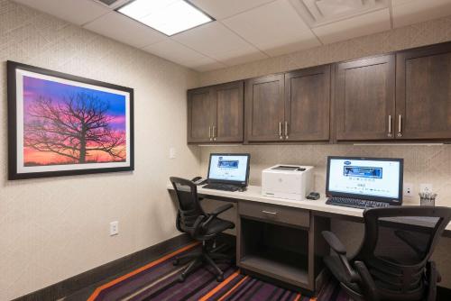 hampton inn and suites west lafayette
