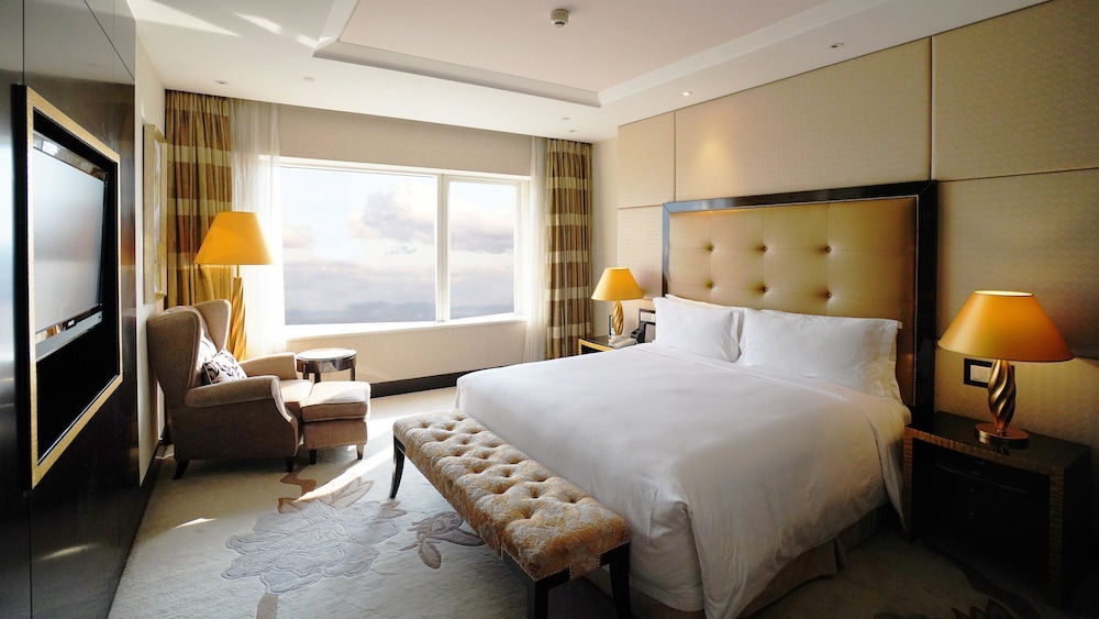 intercontinental dalian by ihg