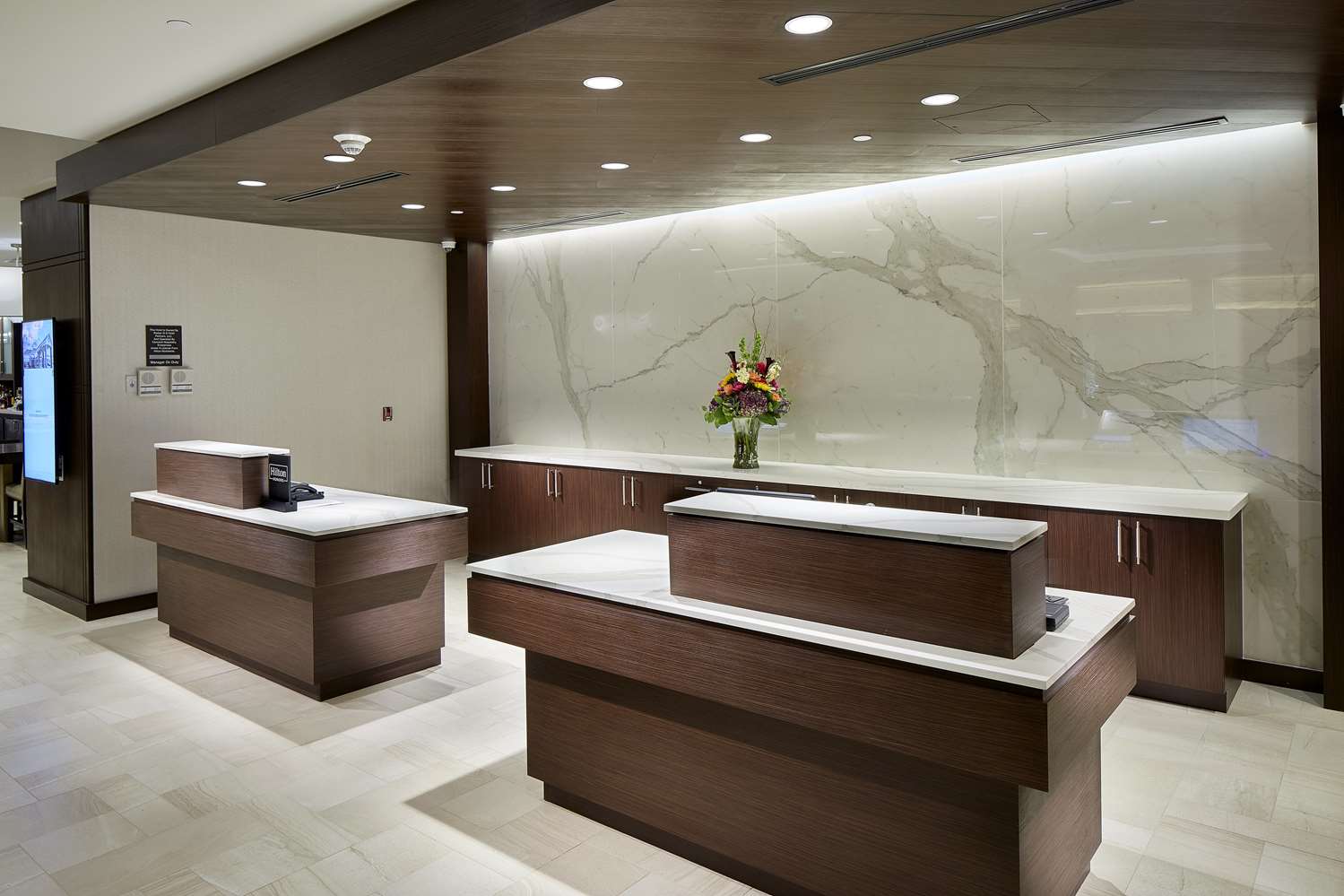 hilton garden inn roslyn